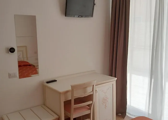 Hotel Flora Alba Adriatica