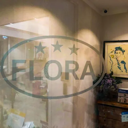 Hotel Flora 3*