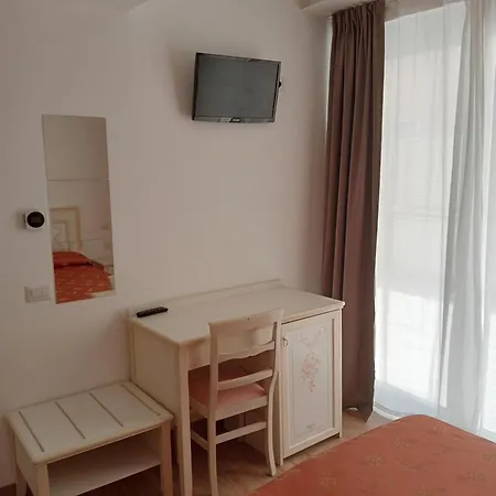 Hotel Flora Alba Adriatica
