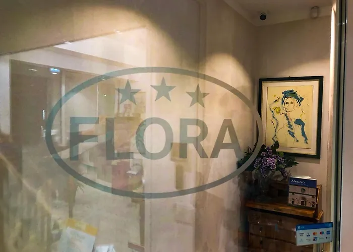 Hotel Flora 3*